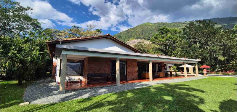 Casa en Venta en Titiribí, Titiribí-1