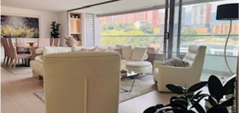 Apartamento en Venta en Medellín, San Lucas-0