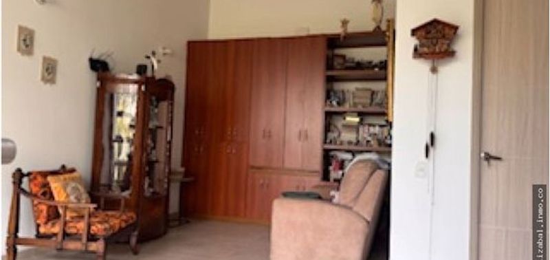 Casa en Venta en Envigado, San Lucas-1