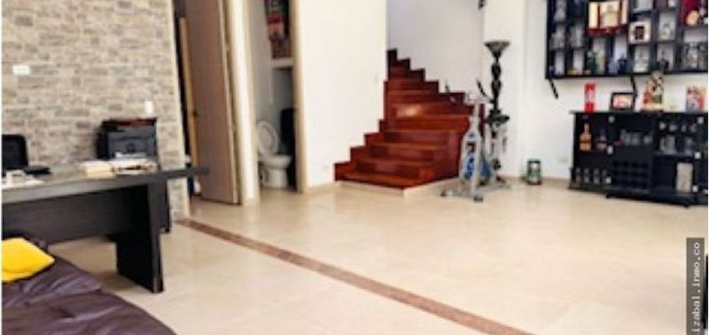 Casa en Venta en Envigado, San Lucas-12