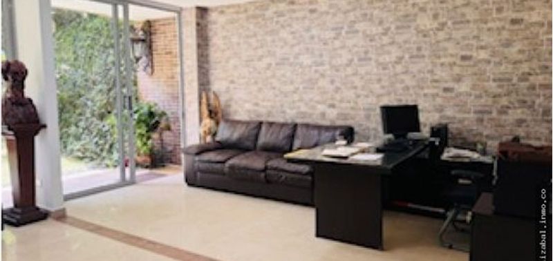 Casa en Venta en Envigado, San Lucas-13