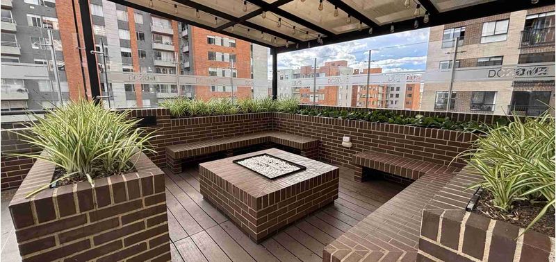 Apartamento en Venta en Bogotá, D.C., Prados del Country-14