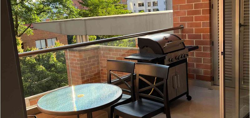 Apartamento en Venta en Medellín, El Poblado-0