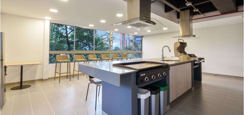 Apartamento en Venta en Envigado, Alto De Palmas-11