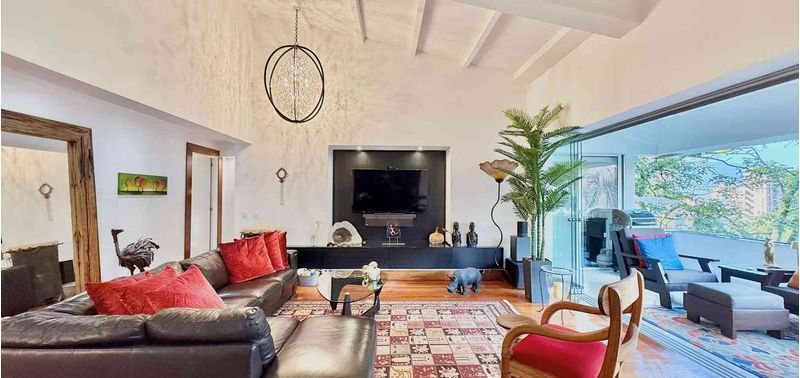 Apartamento en Venta en Medellín, El Poblado-0