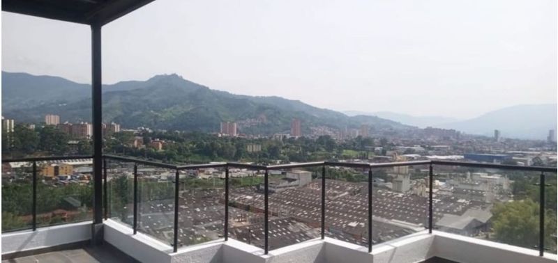Apartamento en Venta en Sabaneta, Sabaneta Real-0