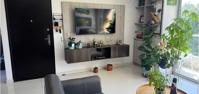 Apartamento en Venta en Medellín, Belén Nogal - Los Almendros-1