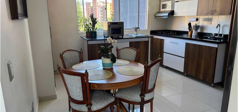 Apartamento en Venta en Medellín, Belén Nogal - Los Almendros-3