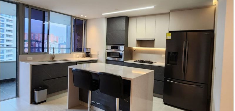 Apartamento en Venta en Envigado, Cumbres-3