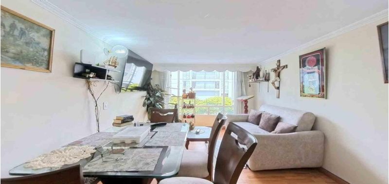 Apartamento en Venta en Bogotá, D.C., Verbenal-0