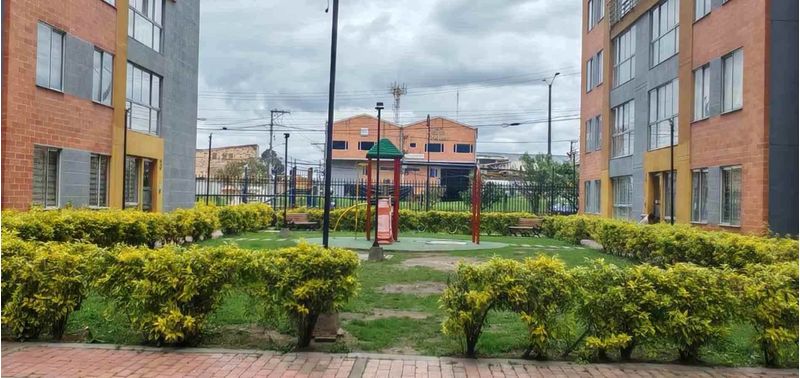 Apartamento en Venta en Bogotá, D.C., Nueva Castilla-10