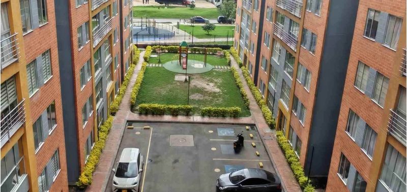Apartamento en Venta en Bogotá, D.C., Nueva Castilla-12