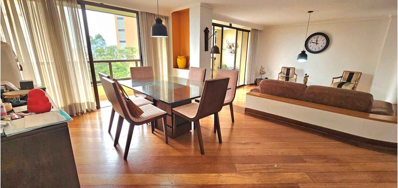 Apartamento en Venta en Medellín, El Poblado-3