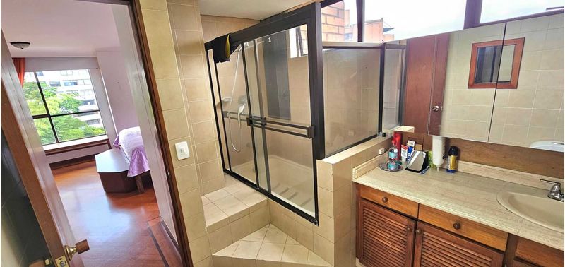 Apartamento en Venta en Medellín, El Poblado-14