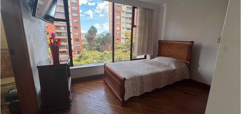 Apartamento en Venta en Medellín, El Poblado-10