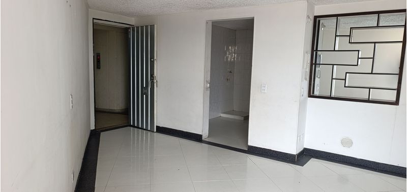 Apartamento en Venta en Bogotá, D.C., Perdomo Alto-1