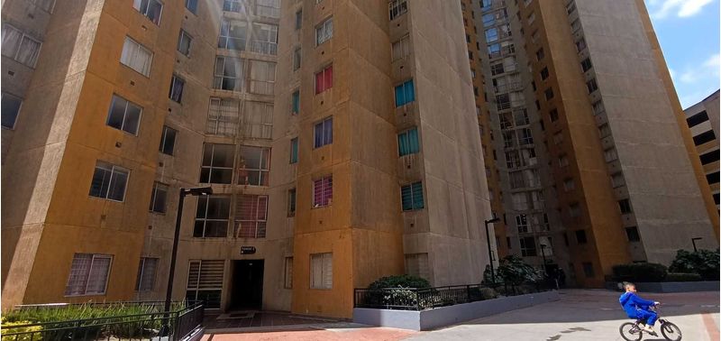 Apartamento en Venta en Bogotá, D.C., Perdomo Alto-14