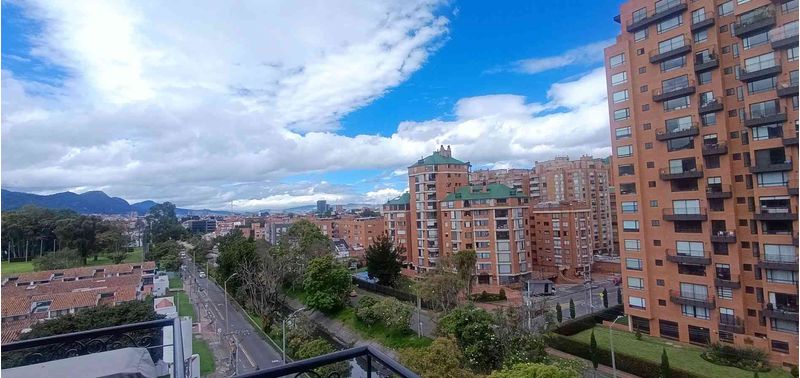 Apartamento en Venta en Bogotá, D.C., La Calleja-41