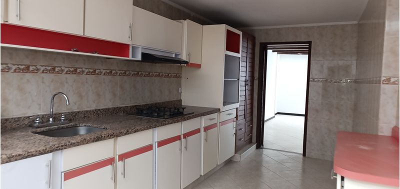 Casa en Venta en Bogotá, D.C., Batán-35