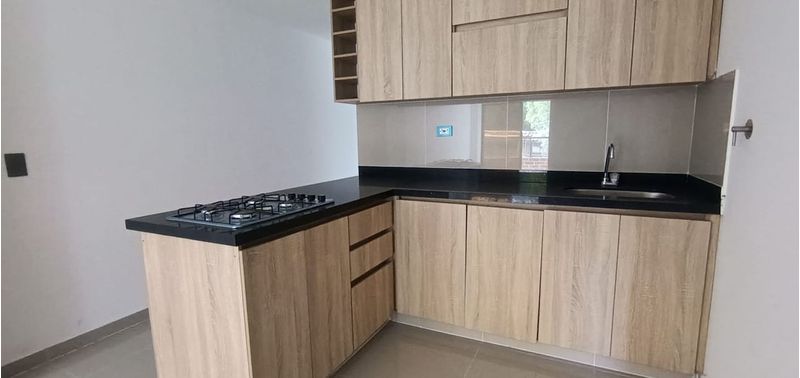 Apartamento en Venta en Medellín, Guayabal-0