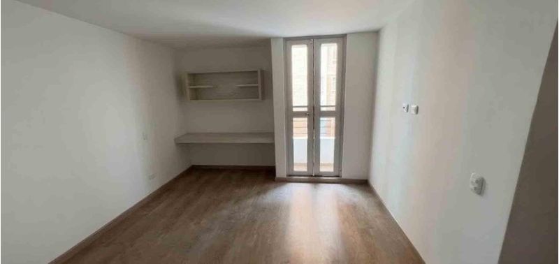 Apartamento en Venta en Bogotá, D.C., Campo Alegre-1