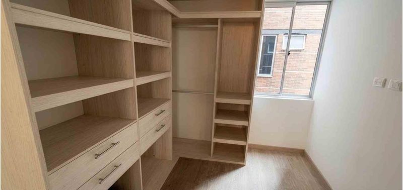 Apartamento en Venta en Bogotá, D.C., Campo Alegre-2