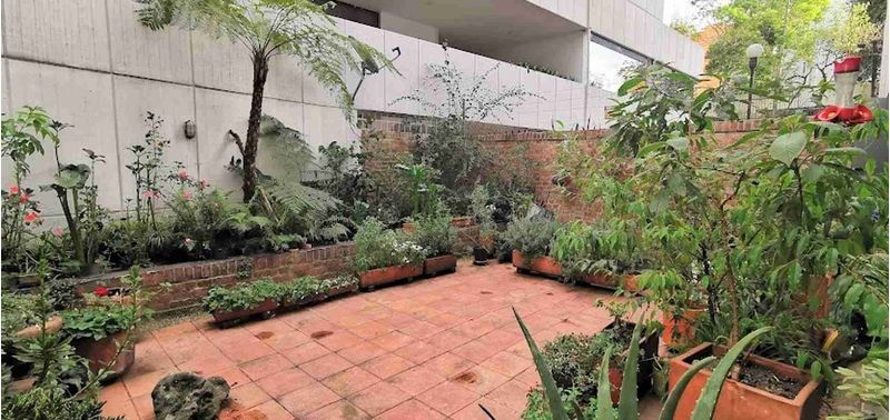 Apartamento en Venta en Bogotá, D.C., Los Rosales-1
