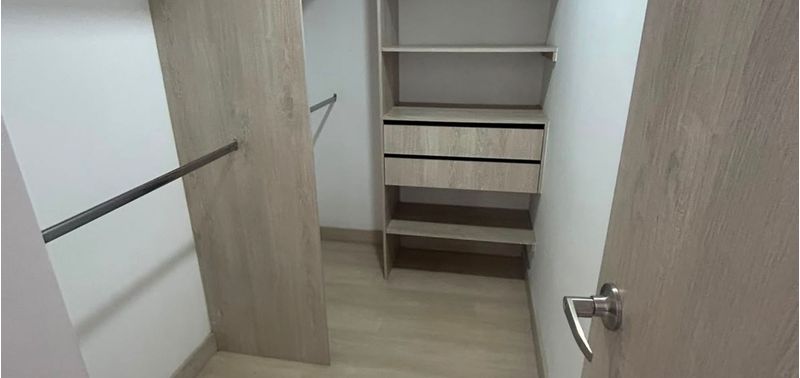 Apartamento en Venta en Sabaneta, Las Lomitas-11