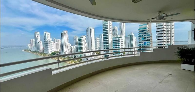 Apartamento en Venta en Cartagena De Indias, Bocagrande-1