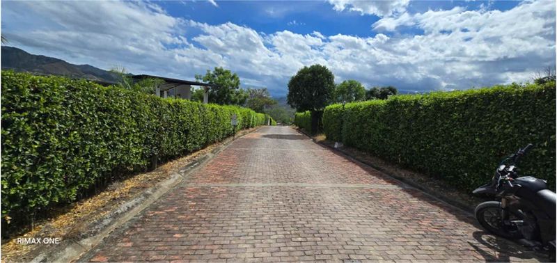 Casa en Venta en La Mesa, La Mesa VIA SAN JAVIER-12