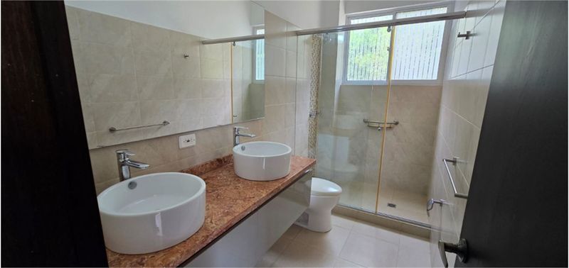 Casa en Venta en La Mesa, La Mesa VIA SAN JAVIER-23