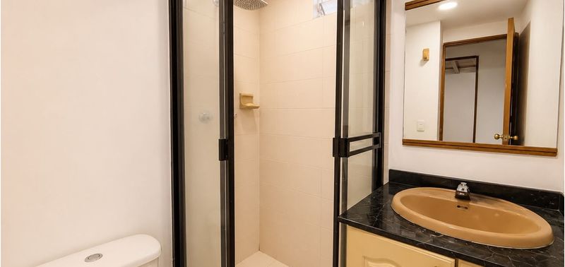 Apartamento en Venta en Medellín, El Poblado-10