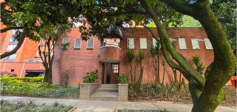 Apartamento en Venta en Medellín, El Poblado-16