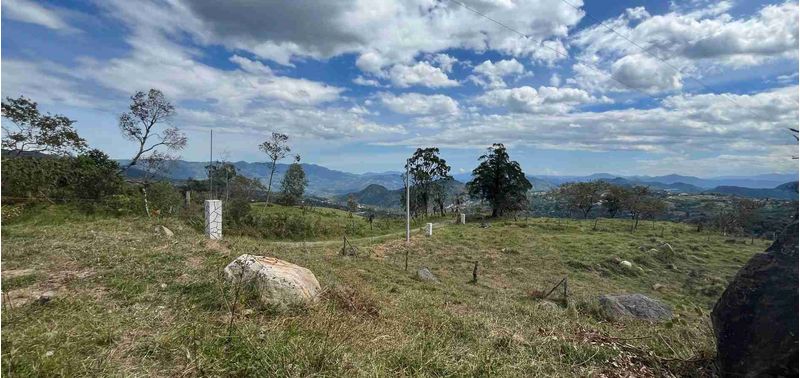 Lote en Venta en Bogotá, D.C., Albán-2