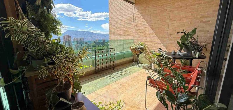 Apartamento en Venta en Medellín, Los Balsos-2