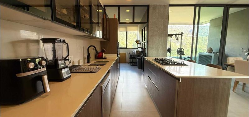 Apartamento en Venta en Medellín, Los Balsos-5