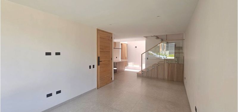 Casa en Venta en La Ceja, La Ceja-0