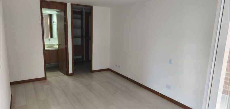 Apartamento en Venta en Envigado, Loma de las brujas-5