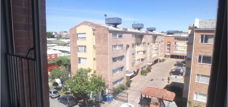 Apartamento en Venta en Bogotá, D.C., Alcalá-32