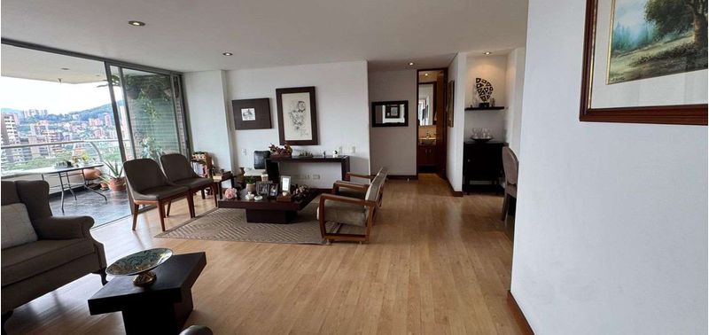 Apartamento en Venta en Medellín, El Poblado-5