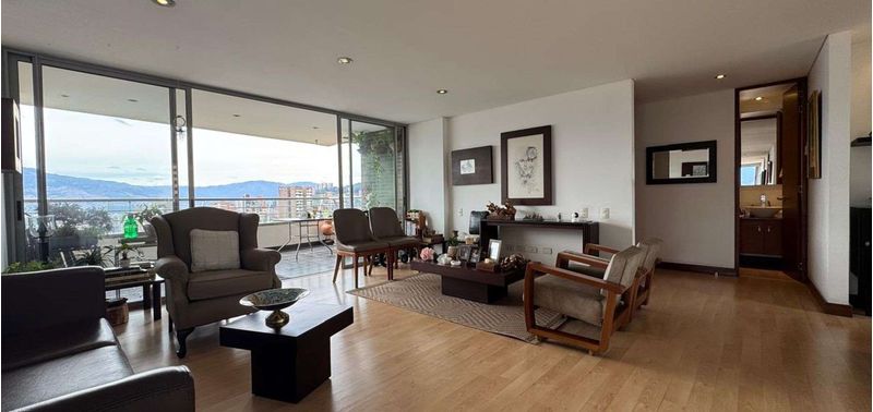 Apartamento en Venta en Medellín, El Poblado-6