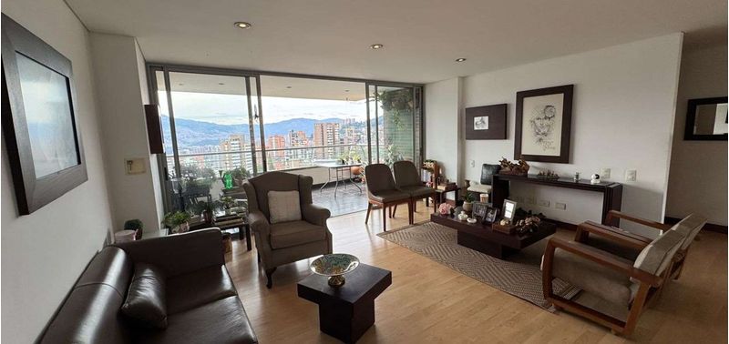 Apartamento en Venta en Medellín, El Poblado-9