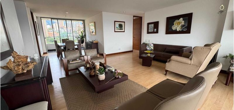 Apartamento en Venta en Medellín, El Poblado-11