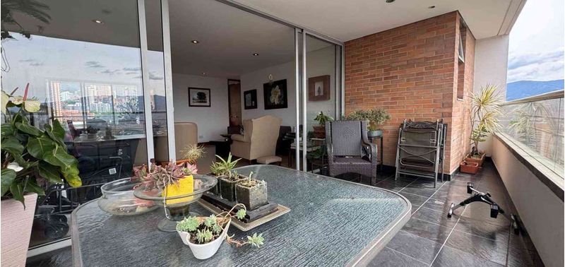 Apartamento en Venta en Medellín, El Poblado-13