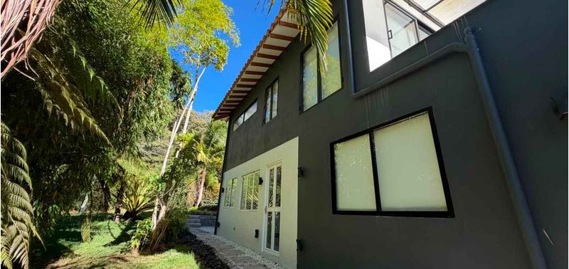 Casa en Venta en Guarne, Canoas-0