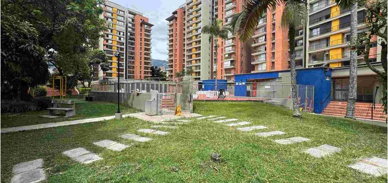 Apartamento en Venta en Envigado, Jardines-12