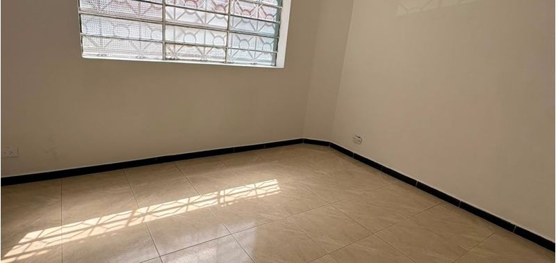 Casa en Venta en Bogotá, D.C., San José Sur-4
