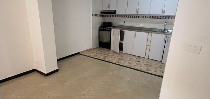 Casa en Venta en Bogotá, D.C., San José Sur-9