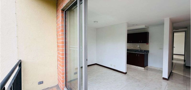 Apartamento en Venta en Envigado, Alto de las flores-1