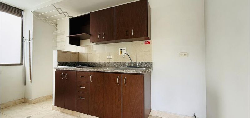 Apartamento en Venta en Envigado, Alto de las flores-8